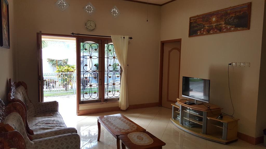 Sari Inn Kuta  מראה חיצוני תמונה